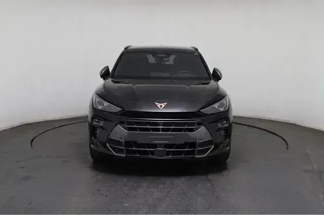 Neu Cupra Terramar VZ 265 PS (194 kW) 2025 Schwarz SUV