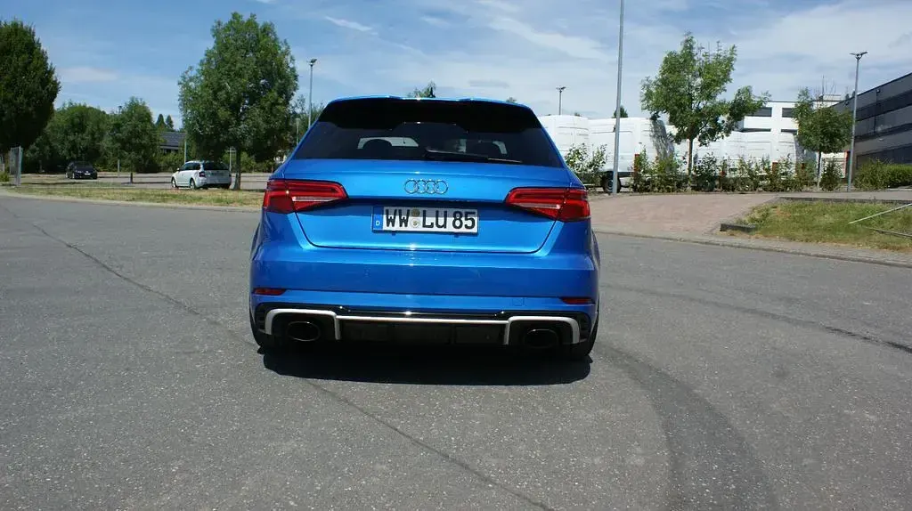 Gebraucht Audi RS3 Sport 400 PS (294 kW) 2019 Blau Limousine