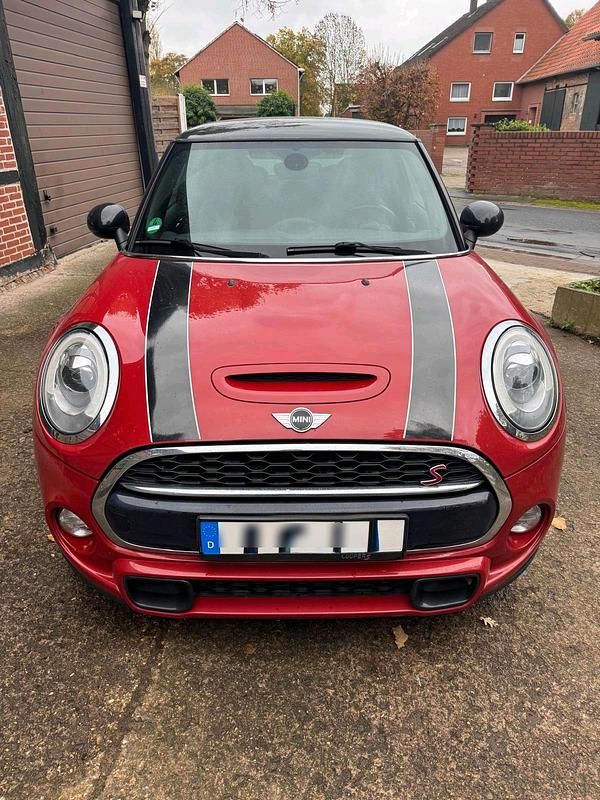 Gebraucht Mini Cooper S Coupé 192 PS (141 kW) 2016 Rot Coupé
