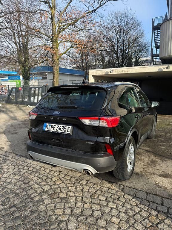 Gebraucht Ford Kuga Cool & Connect 224 PS (164 kW) 2021 Schwarz SUV