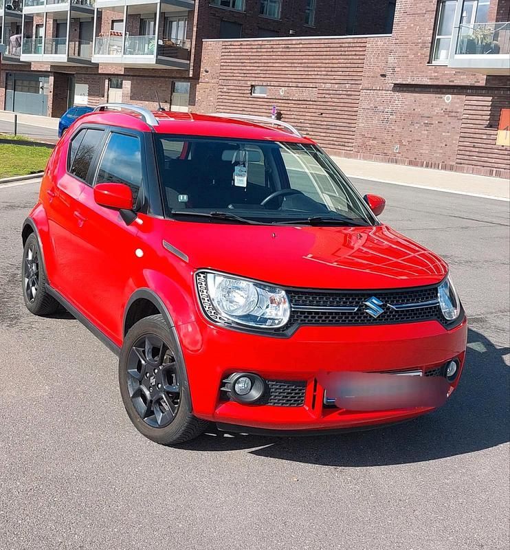 Gebraucht Suzuki Ignis 90 PS (66 kW) 2017 Rot SUV