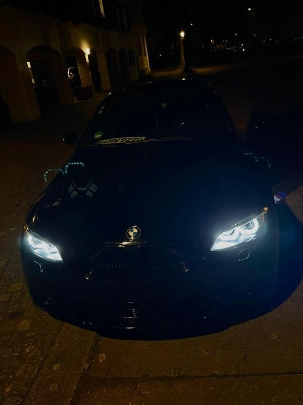 Gebraucht BMW 320 Cabriolet 177 PS (130 kW) 2010 Schwarz Cabrio