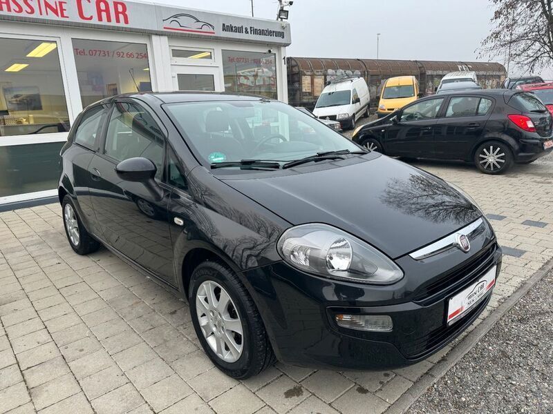Gebraucht Fiat Punto 69 PS (50 kW) 2011 Schwarz Kleinwagen