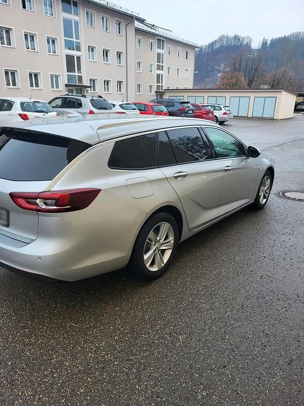Gebraucht Opel Insignia 170 PS (125 kW) 2018 Grau Kombi