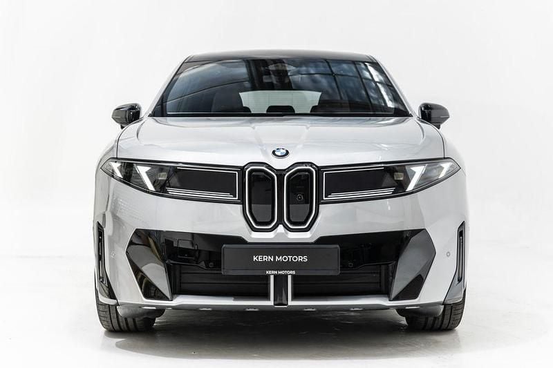 Neu BMW iX3 Performance 344 kW (469 PS) 2026 Silber SUV