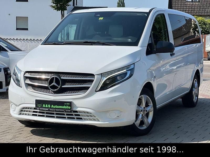 Arktikweiss Gebraucht 2019 Mercedes Vito Van / Kleinbus | 34.990 € (Fairer Preis) - Bild 1/4