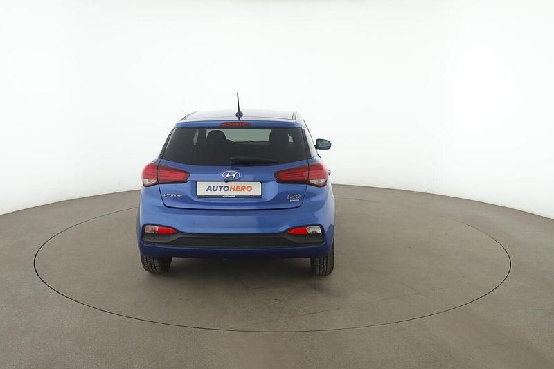 Gebraucht Hyundai i20 Advantage 2020 Blau Limousine