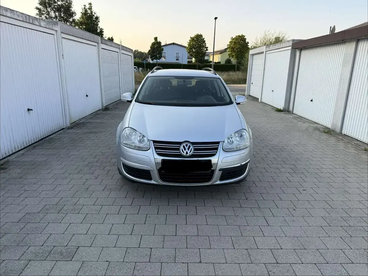 Gebraucht VW Golf VI Comfortline 122 PS (89 kW) 2009 Limousine