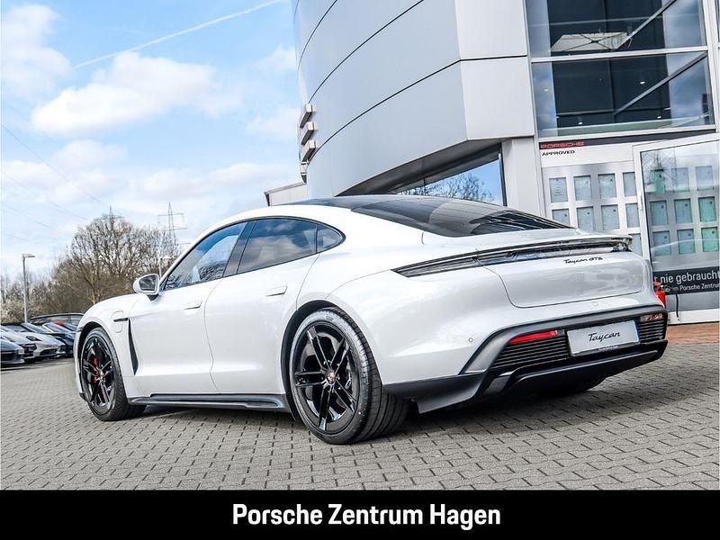 Neu Porsche Taycan GTS 514 kW (700 PS) 2026 Weiß Limousine