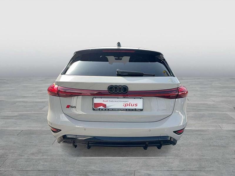 Gebraucht Audi e-tron Ambiente 369 kW (503 PS) 2025 Siambeige metallic SUV