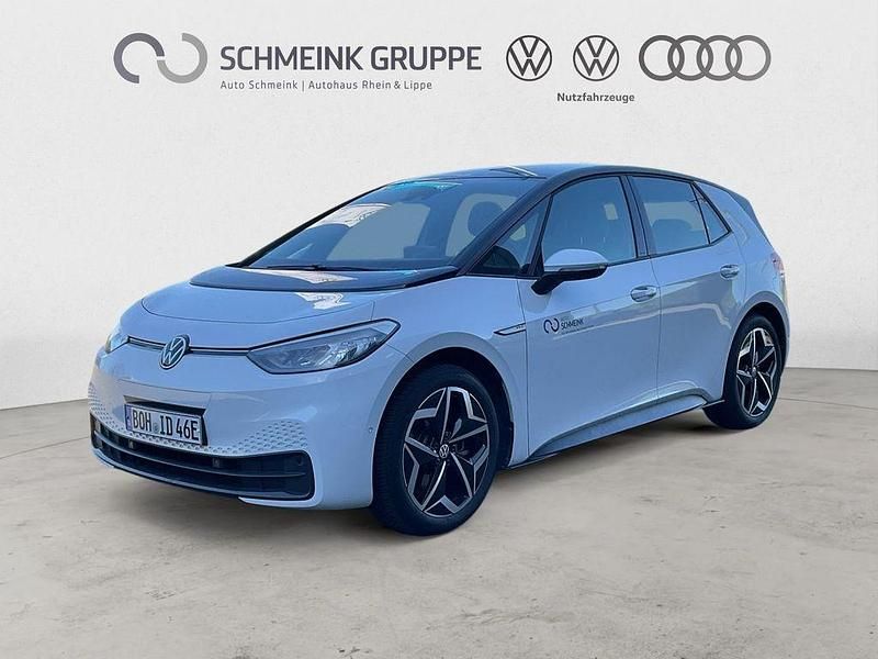 Gletscherweiß metallic Gebraucht 2023 VW ID.3 Pro Performance Kleinwagen | 31.880 € (Teuer) - Bild 1/4