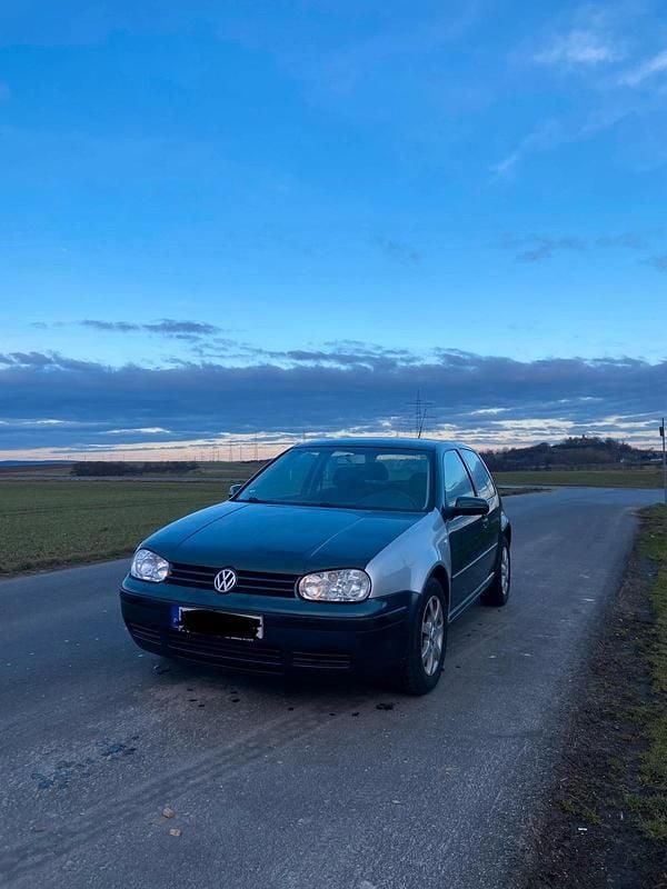 Gebraucht VW Golf IV 75 PS (55 kW) 2003 Grün Kleinwagen