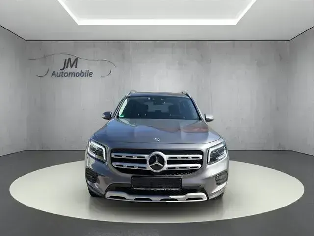 Gebraucht Mercedes GLB200 Style 150 PS (110 kW) 2023 Mountaingrau SUV