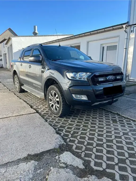 Gebraucht Ford Ranger Wildtrack 200 PS (147 kW) 2017 Grau Pickup