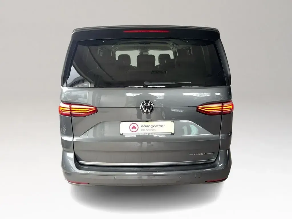 Gebraucht VW Multivan Style 177 PS (130 kW) 2025 Grau Van / Kleinbus