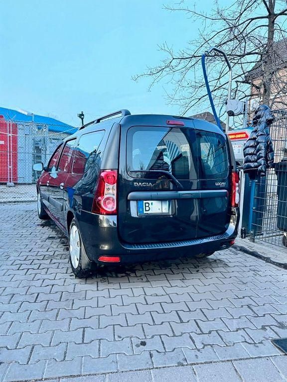 Gebraucht Dacia Logan MCV 75 PS (55 kW) 2010 Schwarz Limousine