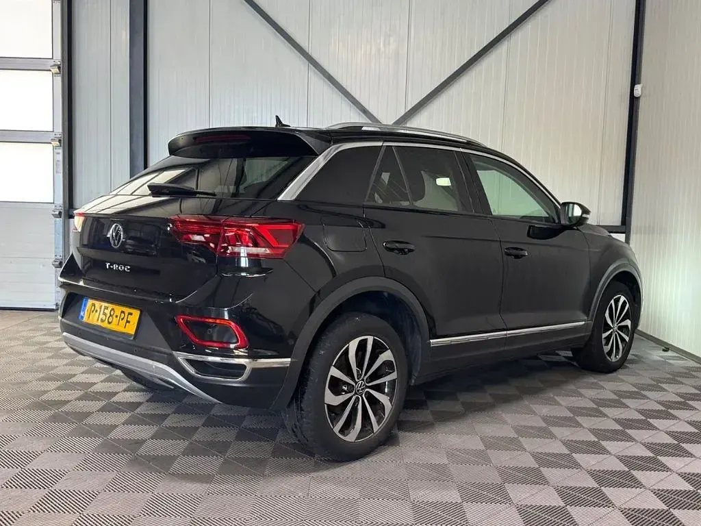 Gebraucht VW T-Roc Style 110 PS (80 kW) 2022 Schwarz SUV