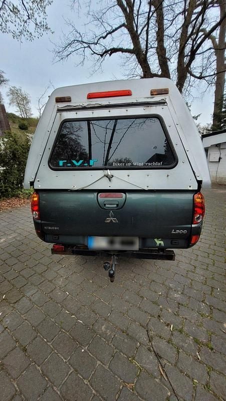 Second-hand Mitsubishi L200 2010 Verde Pickup
