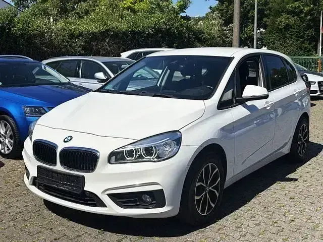 Gebraucht BMW 216 Active Tourer Basis 116 PS (85 kW) 2016 Andere Van / Kleinbus