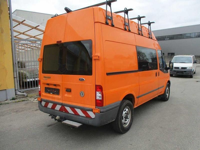 Second-hand Ford Transit 116 CP (85 kW) 2007 Portocaliu Monovolum