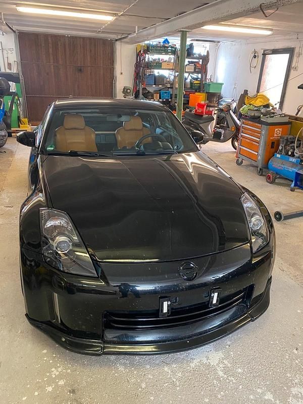 Schwarz Gebraucht 2006 Nissan 350Z Pack Coupé | 19.999 € (Teuer) - Bild 1/4
