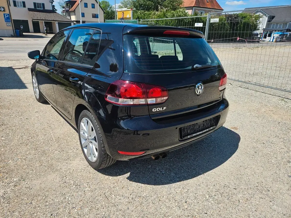 Gebraucht VW Golf VI Highline 122 PS (89 kW) 2009 Schwarz Kleinwagen