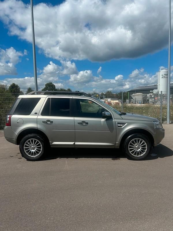 Andere farben Gebraucht 2012 Land Rover Freelander 2 SUV | 6.700 € (Guter Preis) - Bild 1/4