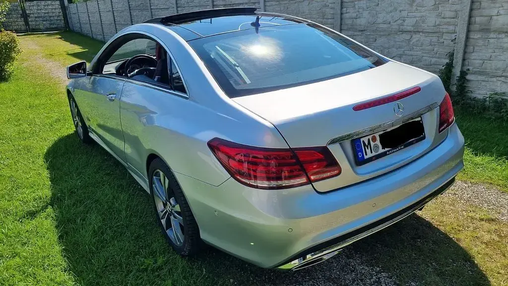 Gebraucht Mercedes E350 306 PS (225 kW) 2014 Silber Coupé
