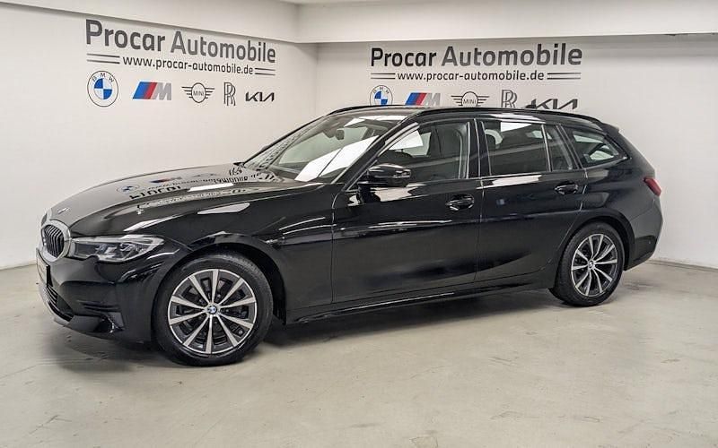 Gebraucht BMW 320 Advantage 190 PS (139 kW) 2021 Schwarz Kombi