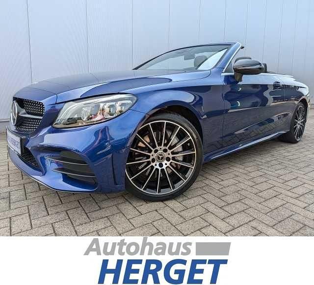 Blau Gebraucht 2019 Mercedes C300 AMG line Cabrio | 37.990 € (Fairer Preis) - Bild 1/4