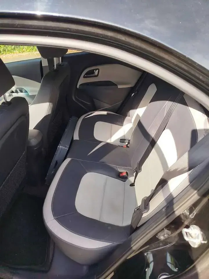Gebraucht Kia Rio Spirit 109 PS (80 kW) 2019 Schwarz Kleinwagen