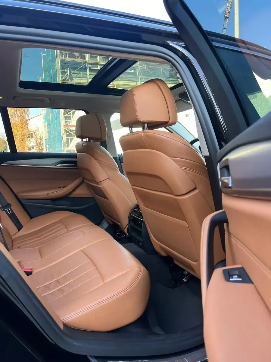 Gebraucht BMW 520 190 PS (139 kW) 2018 Schwarz Kombi