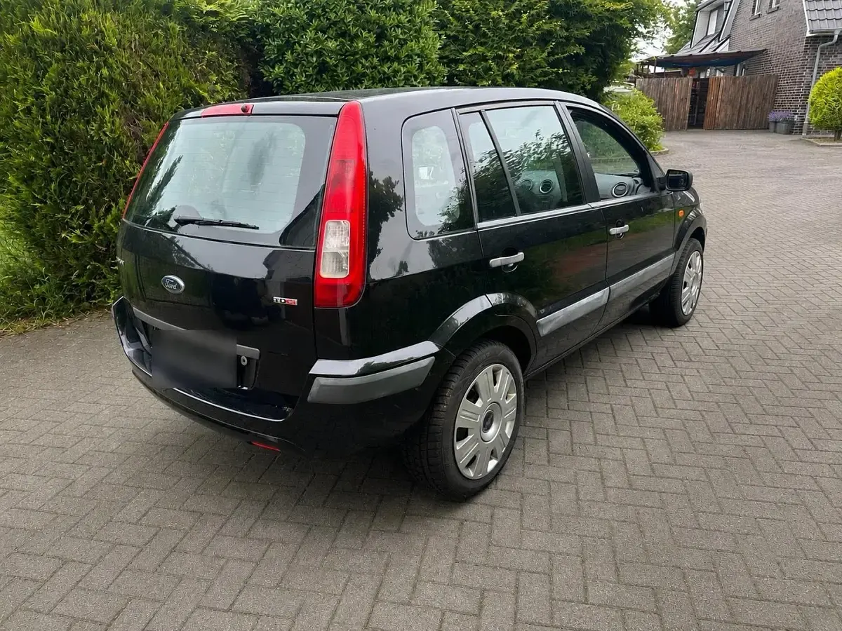 Gebraucht Ford Fusion 75 PS (55 kW) 2008 Schwarz Kleinwagen