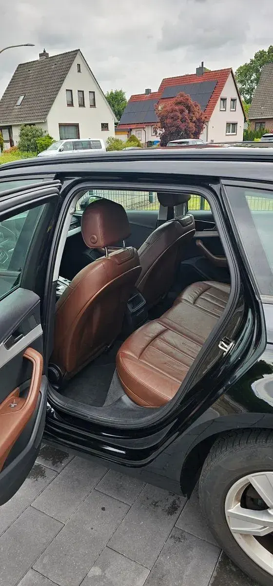 Gebraucht Audi A4 Ambiente 150 PS (110 kW) 2016 Schwarz Kombi