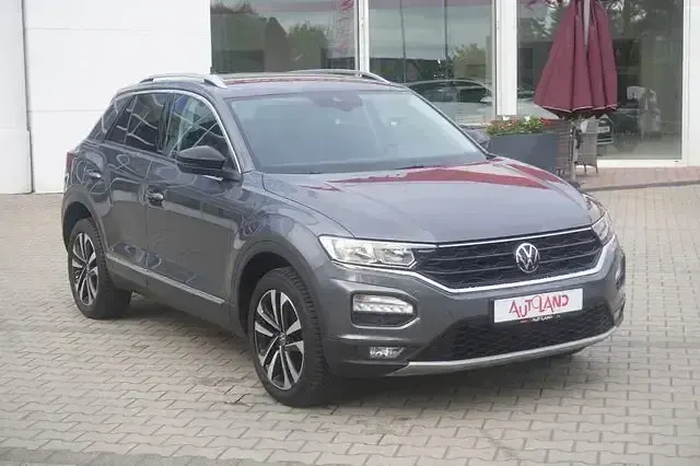 Usata VW T-Roc United 116 CV (85 kW) 2020 Grigio SUV