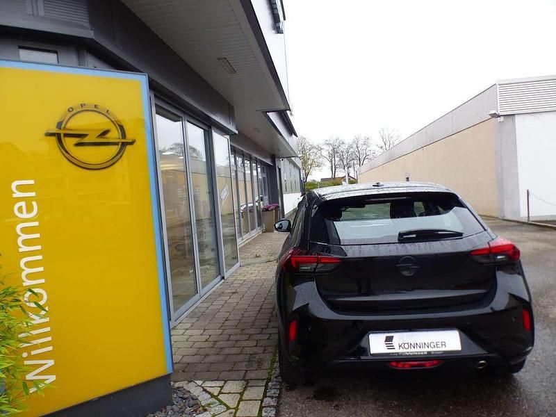 Gebraucht Opel Corsa 101 PS (74 kW) 2023 Karbon schwarz Kleinwagen