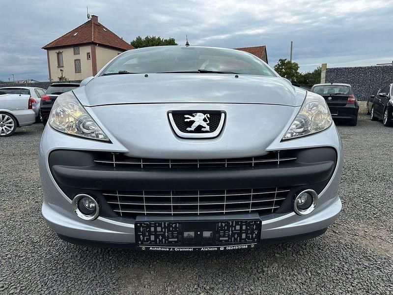 Gebraucht Peugeot 207 Sport 120 PS (88 kW) 2008 Gris aluminium Cabrio
