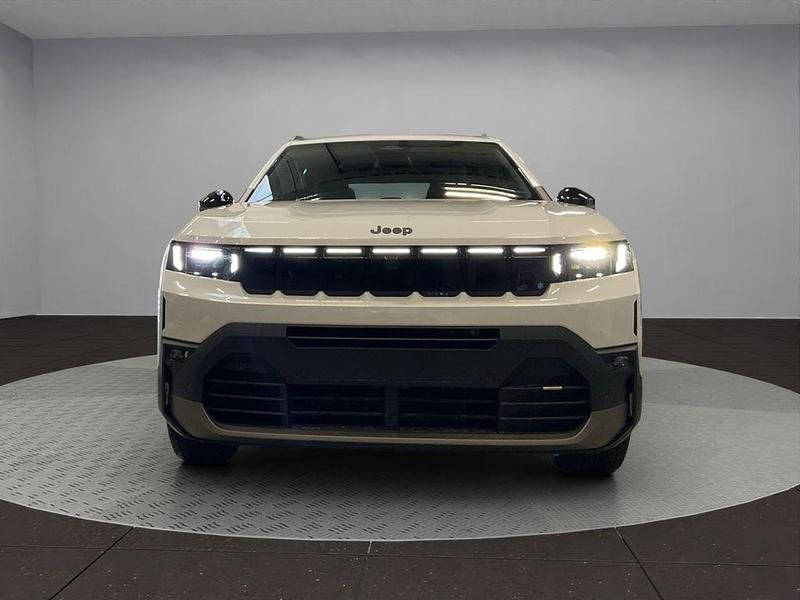 Neu Jeep Compass 144 PS (105 kW) 2026 Weiss SUV