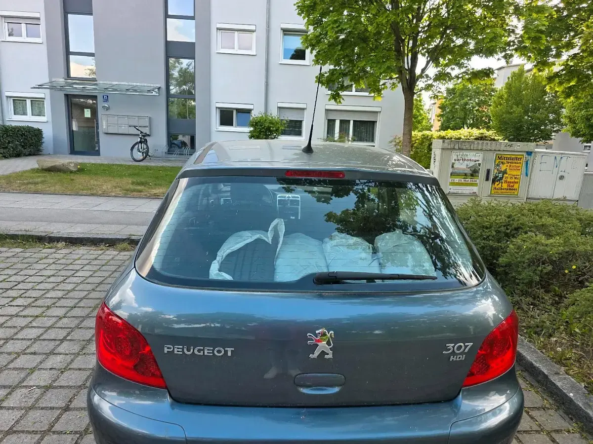 Gebraucht Peugeot 307 90 PS (66 kW) 2007 Grau Kleinwagen