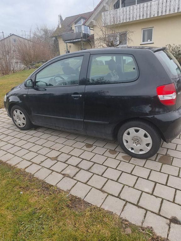 Gebraucht VW Fox 75 PS (55 kW) 2007 Schwarz Kleinwagen