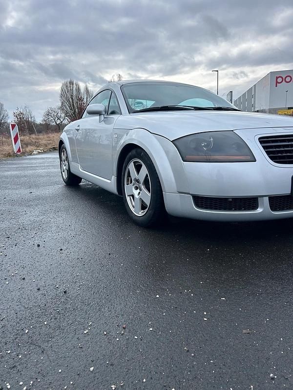 Gebraucht Audi TT 180 PS (132 kW) 1999 Silber Coupé