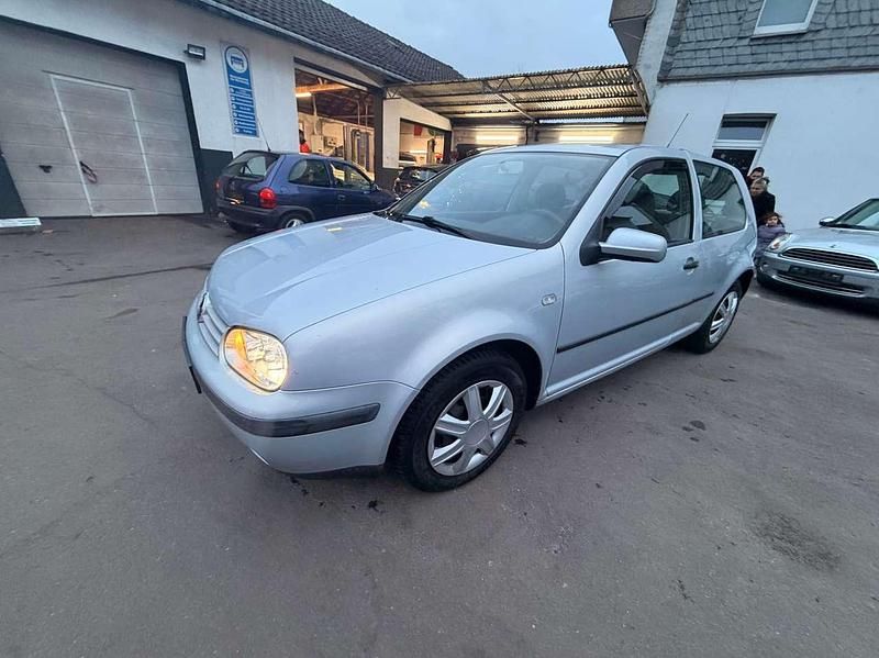 Gebraucht VW Golf IV Comfortline 101 PS (74 kW) 2000 Silber Limousine