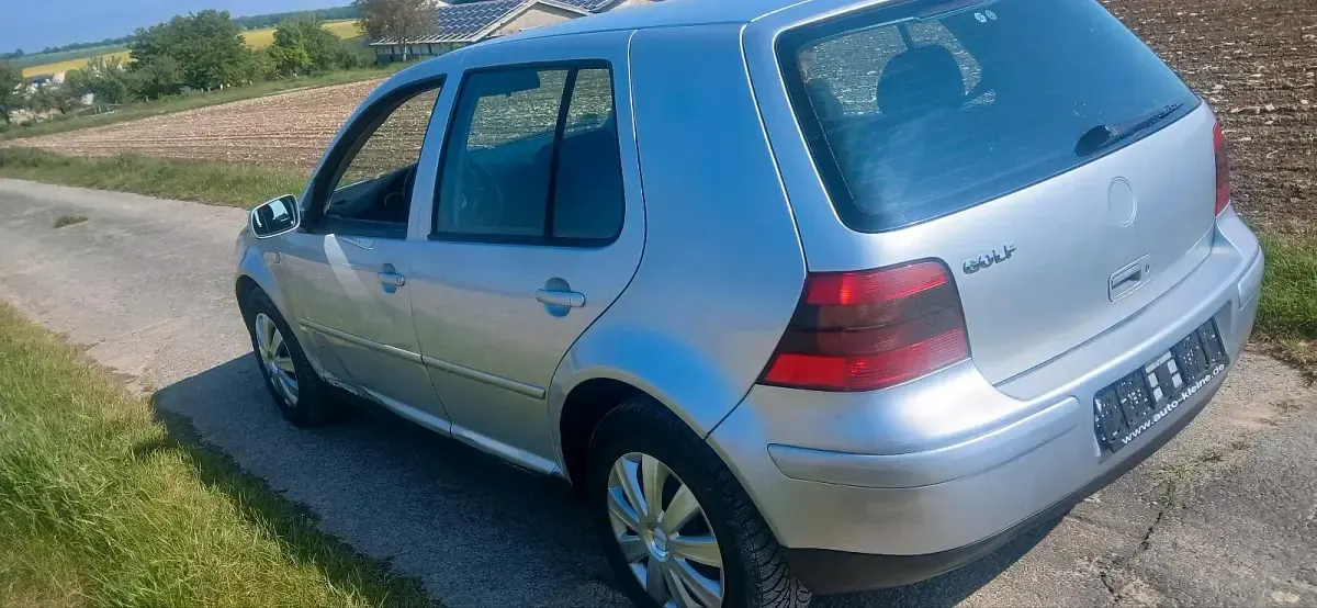 Gebraucht VW Golf IV 75 PS (55 kW) 2003 Silber Kleinwagen