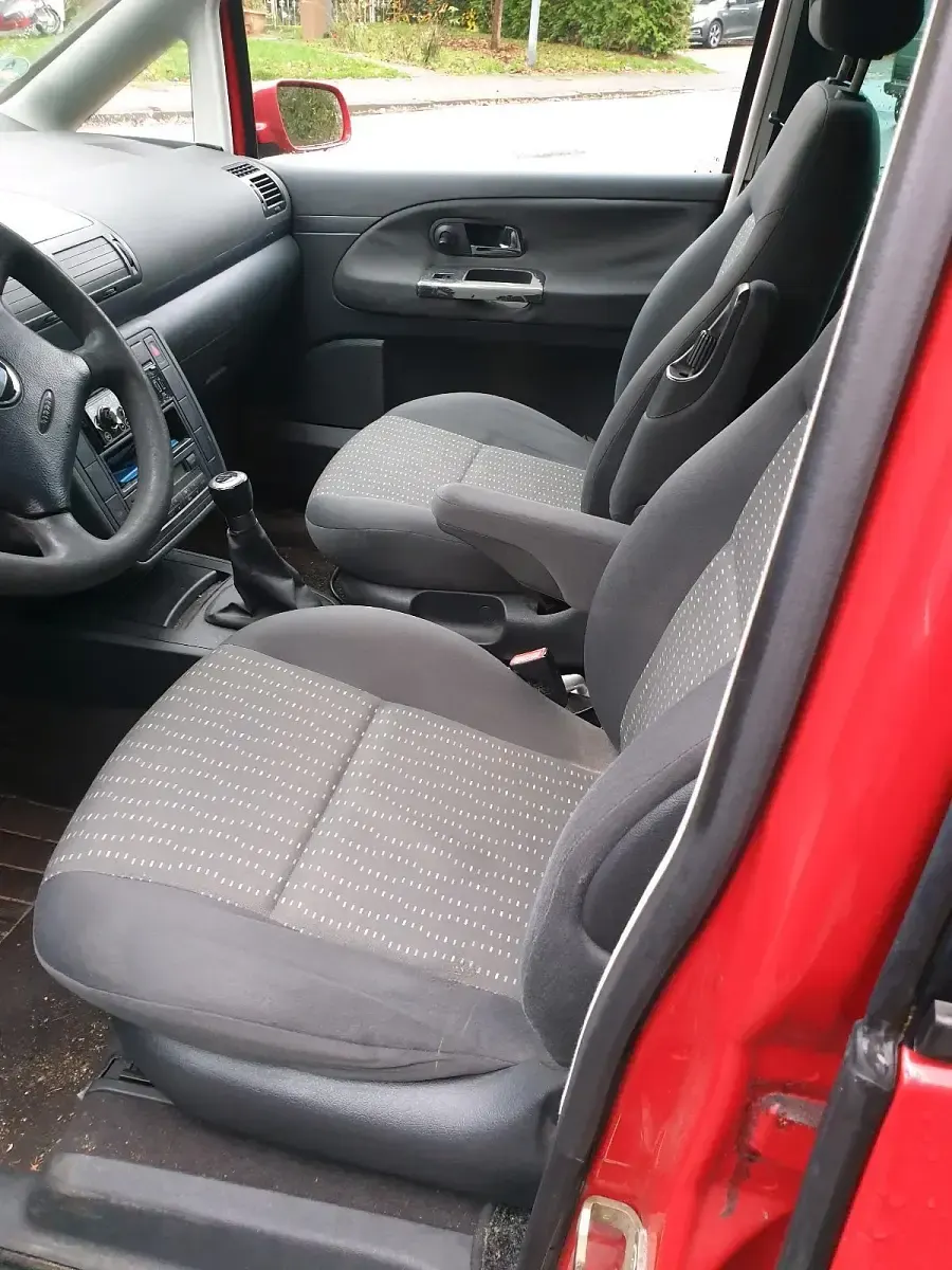 Gebraucht Seat Alhambra 115 PS (84 kW) 2006 Rot Van / Kleinbus