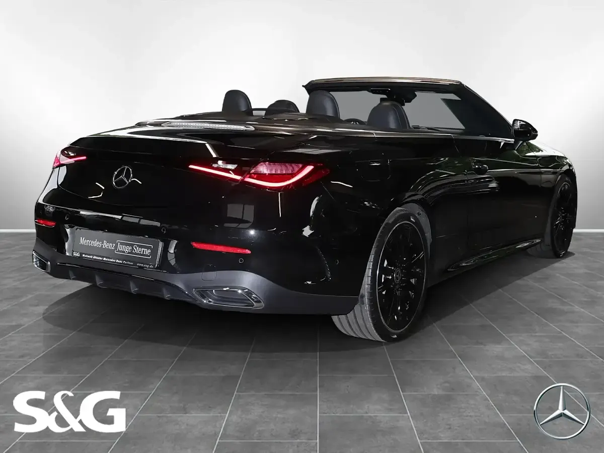Gebraucht Mercedes CLE200 AMG 204 PS (150 kW) 2025 Metalliclack obsidianschwarz Cabrio