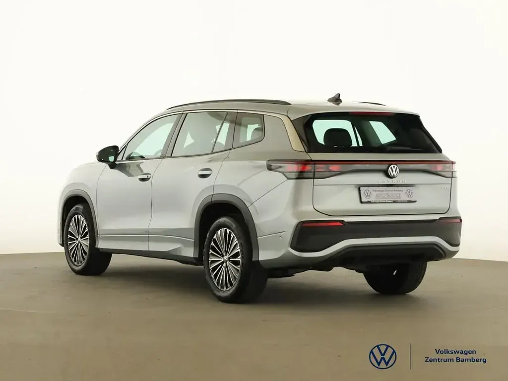 Gebraucht VW Tayron Life 150 PS (110 kW) 2025 Silber SUV