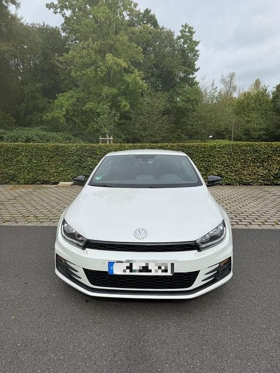 Weiß Gebraucht 2016 VW Scirocco Coupé | 14.000 € (Fairer Preis) - Bild 1/4