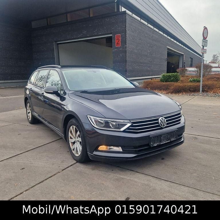 Schwarz Gebraucht 2019 VW Passat Kombi | 10.500 € (Superpreis) - Bild 1/4