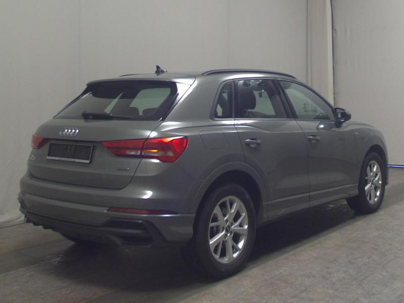 Gebraucht Audi Q3 S-Line 200 PS (147 kW) 2022 Grau SUV