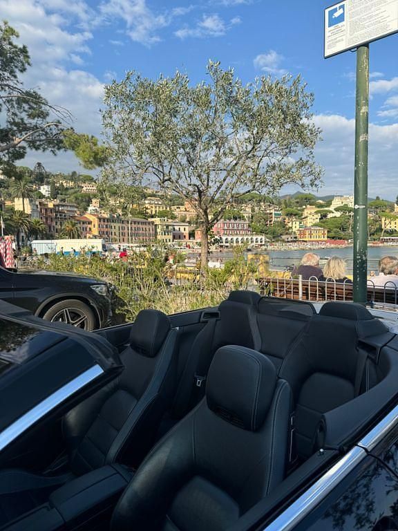 Gebraucht Mercedes E250 Avantgarde 204 PS (150 kW) 2011 Schwarz Cabrio